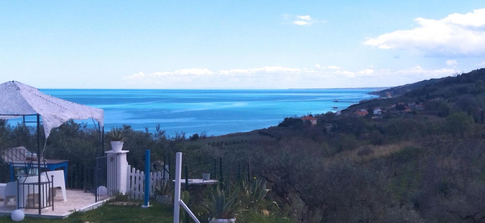 La Collina Sui Trabocchi Guest House Ortona Exterior photo